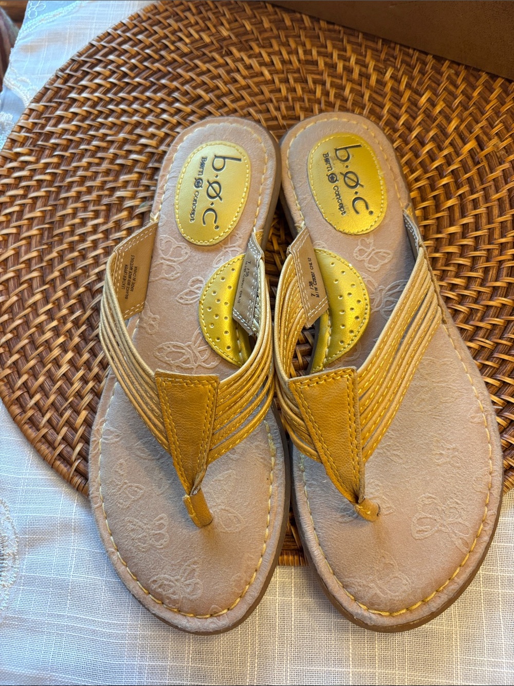 b.o.c. Mustard Yellow Leather Thong Sandals